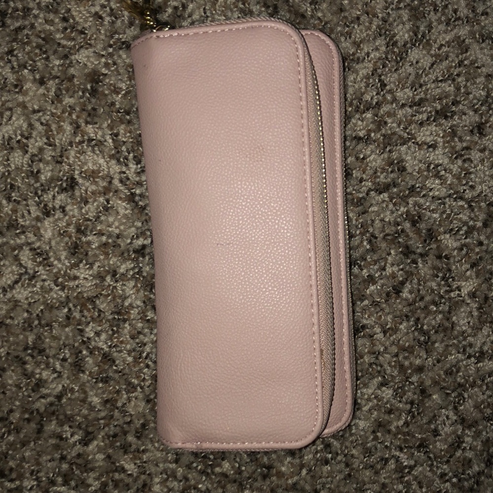 pink wristlet/wallet